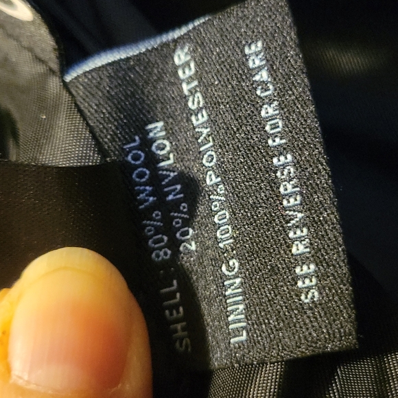 SOLD! Kenneth Cole winter coat - Picture 4 of 5